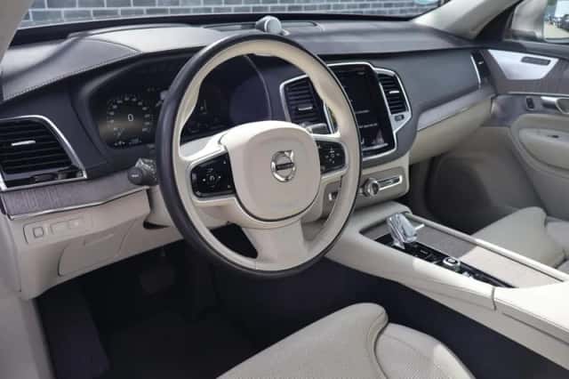 Volvo XC90 (2021) thumbnail 6