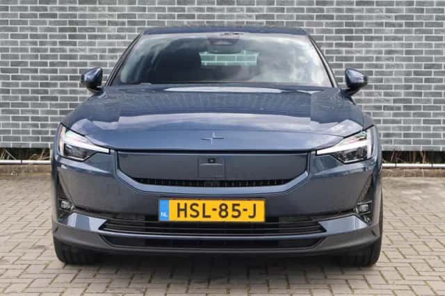 Polestar 2 (2025) thumbnail 2