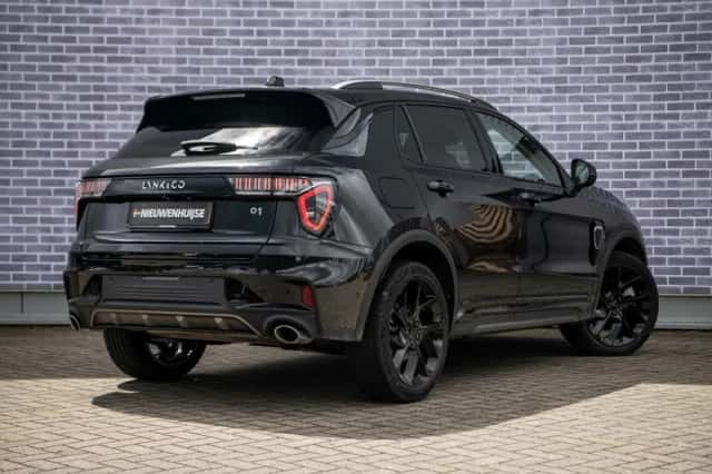 Lynk & Co 01 (2022) thumbnail 2