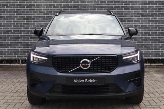 Volvo XC40 (2026) thumbnail 3