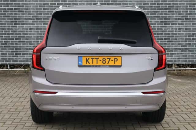 Volvo XC90 (2026) thumbnail 4