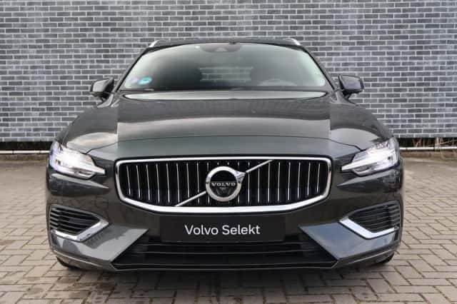 Volvo V60 (2020) thumbnail 2