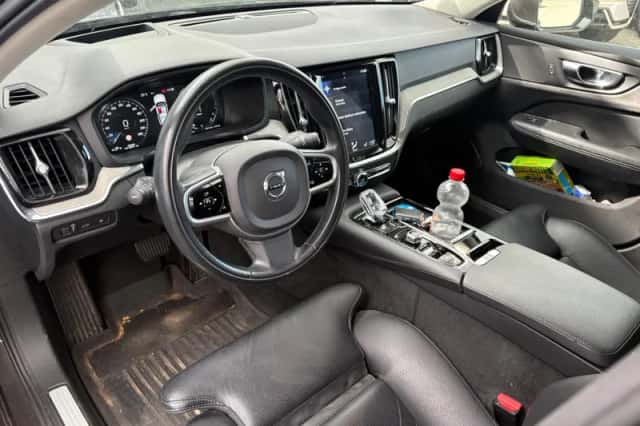 Volvo V60 (2020) thumbnail 6