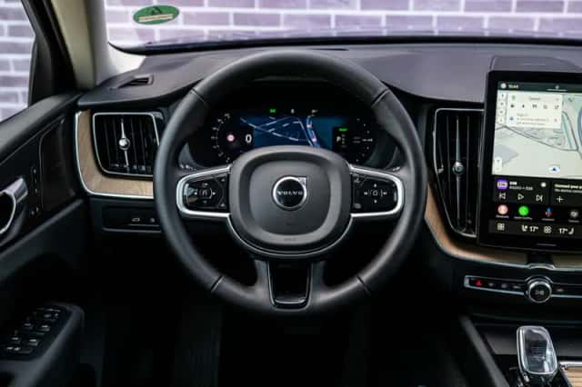 Volvo XC60 (2026) thumbnail 4