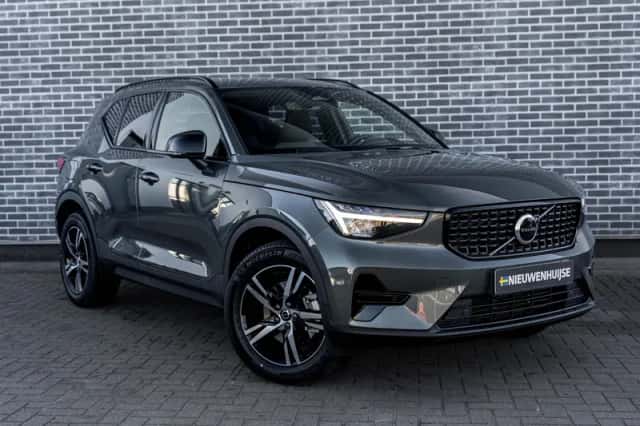 Volvo XC40 (2026) thumbnail 2
