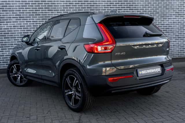 Volvo XC40 (2026) thumbnail 4