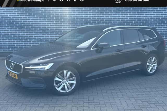 Volvo V60 (2021) thumbnail 1
