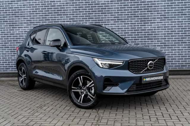 Volvo XC40 (2026) thumbnail 3