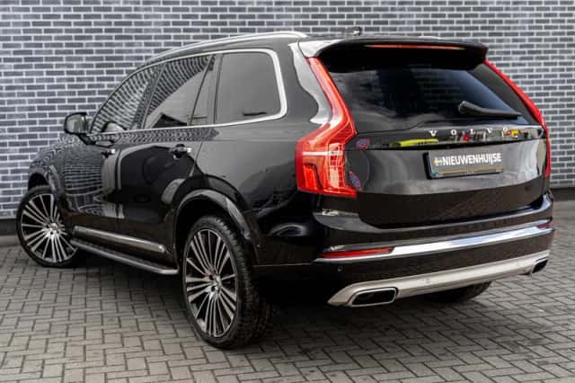 Volvo XC90 (2021) thumbnail 5