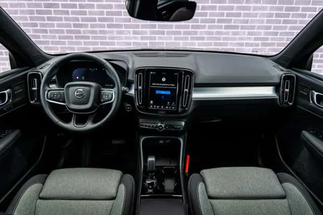 Volvo XC40 (2026) thumbnail 6