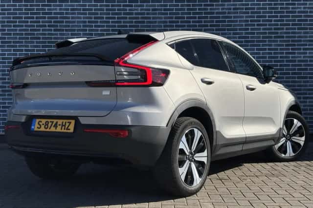 Volvo C40 (2023) thumbnail 5