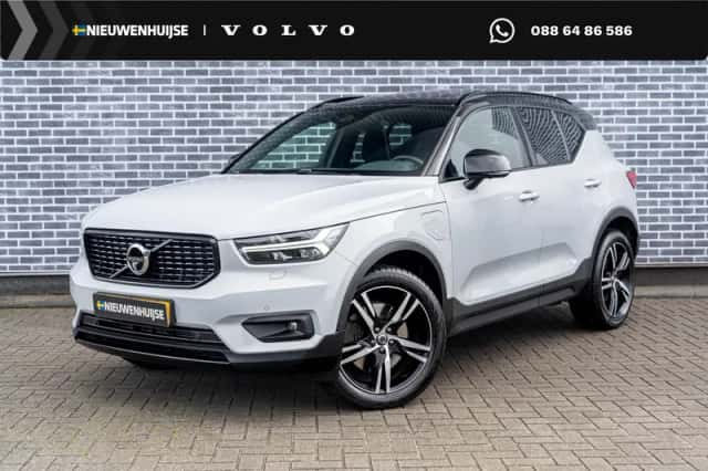 Volvo XC40 (2021) thumbnail 1