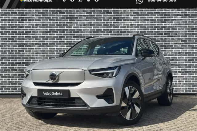 Volvo EX40 (2025) thumbnail 1