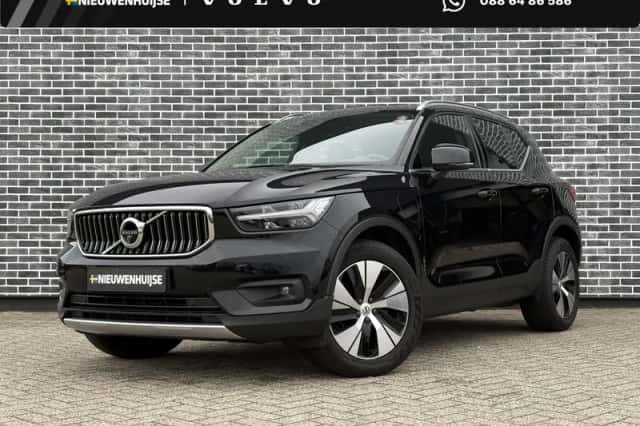 Volvo XC40 (2021) thumbnail 1