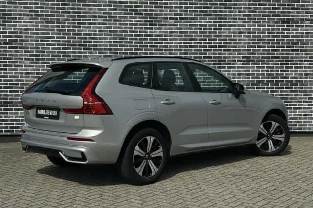 Volvo XC60 (2024) thumbnail 4