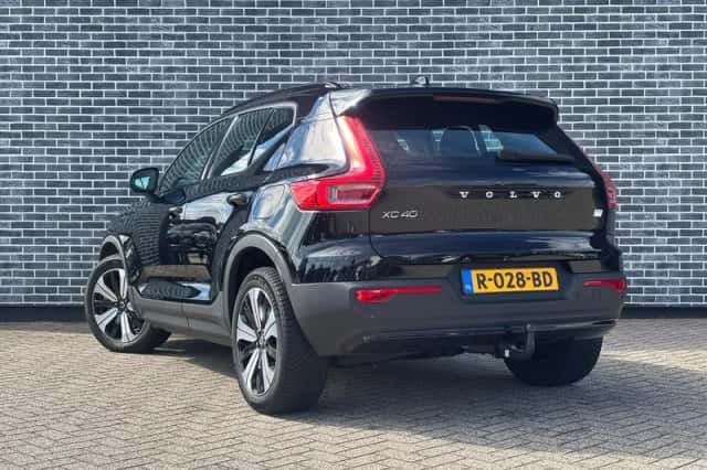 Volvo XC40 (2022) thumbnail 6