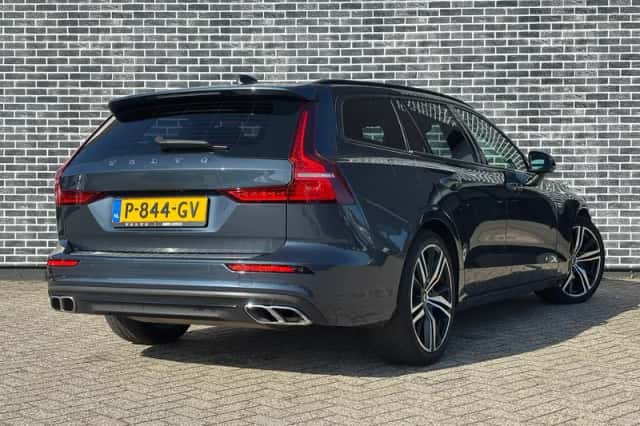 Volvo V60 (2022) thumbnail 6