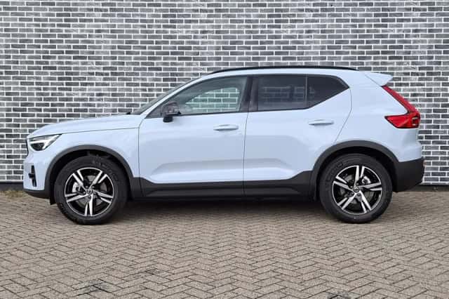 Volvo XC40 (2026) thumbnail 3