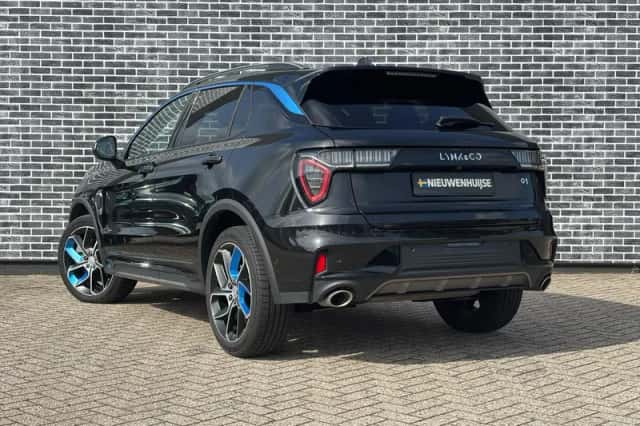 Lynk & Co 01 (2025) thumbnail 5