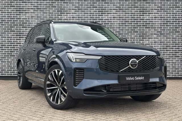 Volvo XC90 (2026) thumbnail 3