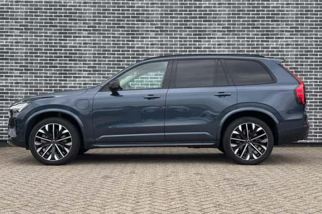 Volvo XC90 (2026) thumbnail 4