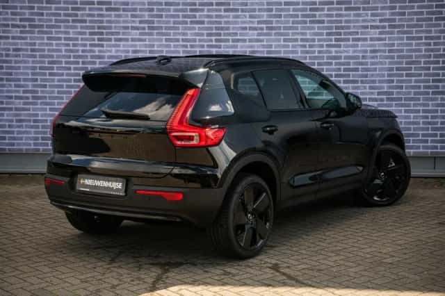 Volvo EX40 (2026) thumbnail 5