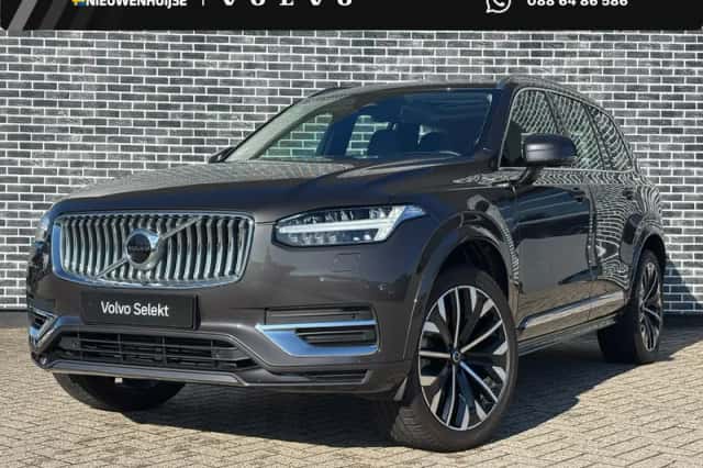 Volvo XC90 (2023) thumbnail 1
