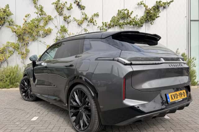 Lynk & Co 08 (2026) thumbnail 3