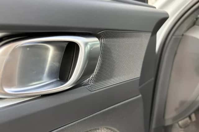 Volvo XC40 (2020) thumbnail 6
