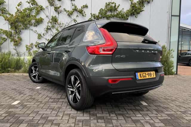 Volvo XC40 (2026) thumbnail 3
