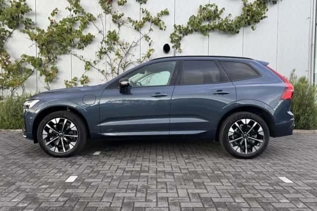 Volvo XC60 (2026) thumbnail 2