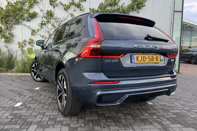 Volvo XC60 (2026) thumbnail 3