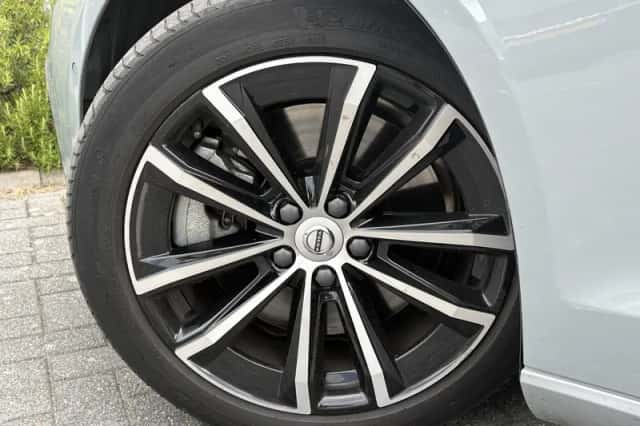Volvo V60 (2024) thumbnail 4