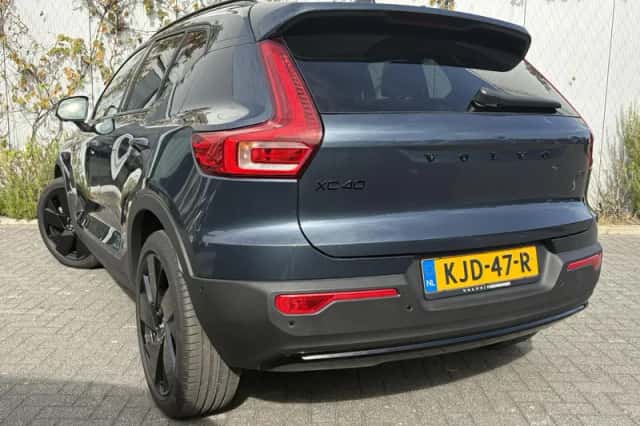 Volvo XC40 (2026) thumbnail 3