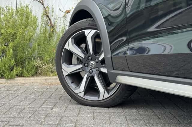 Volvo V60 Cross Country (2022) thumbnail 4