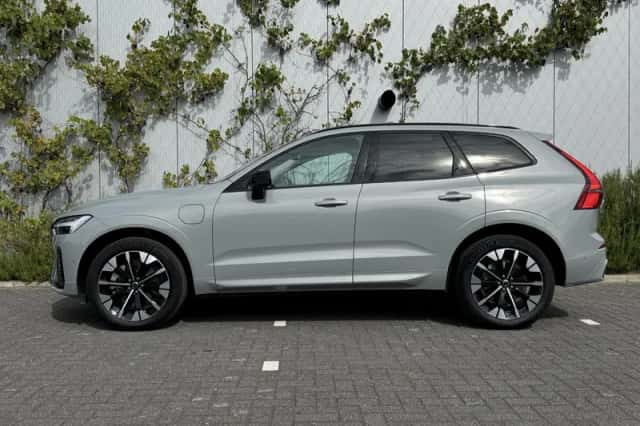 Volvo XC60 (2026) thumbnail 2