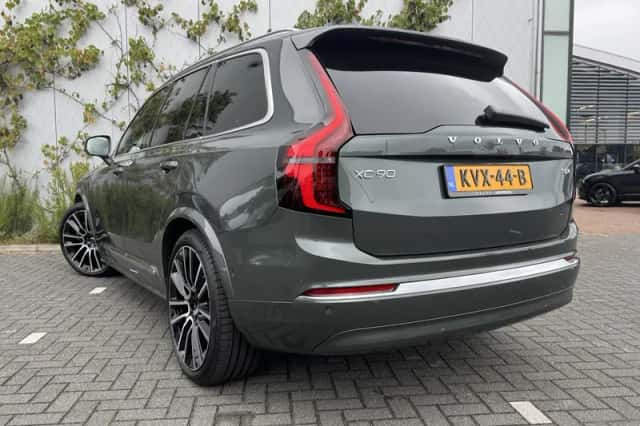 Volvo XC90 (2026) thumbnail 3