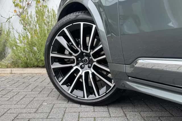 Volvo XC90 (2026) thumbnail 4