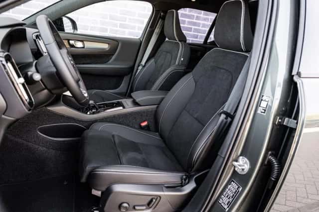 Volvo EX40 (2026) thumbnail 6