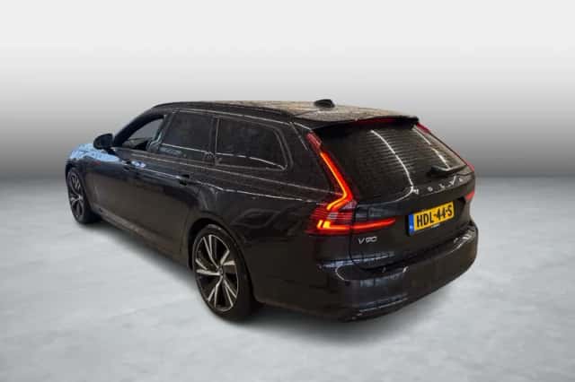 Volvo V90 (2021) thumbnail 4