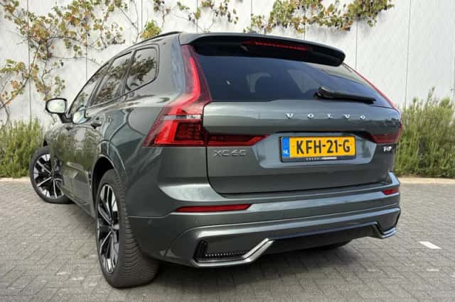 Volvo XC60 (2026) thumbnail 3