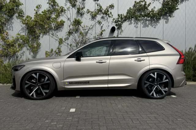 Volvo XC60 (2026) thumbnail 2