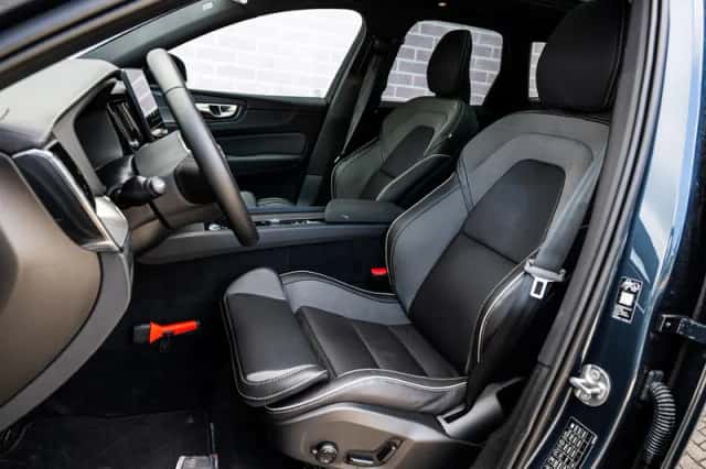 Volvo XC60 (2026) thumbnail 6