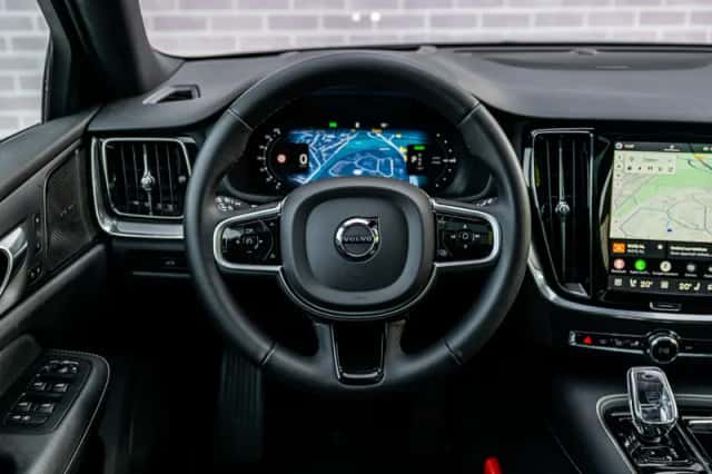 Volvo V60 (2026) thumbnail 3