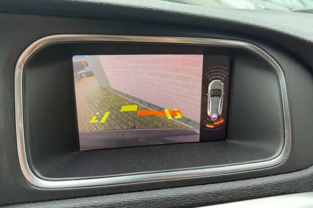 Volvo V40 Cross Country (2019) thumbnail 6