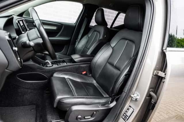 Volvo XC40 (2020) thumbnail 6