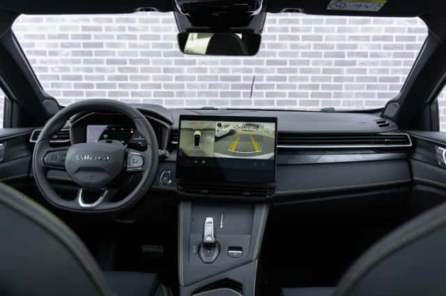 Lynk & Co 01 (2026) thumbnail 5