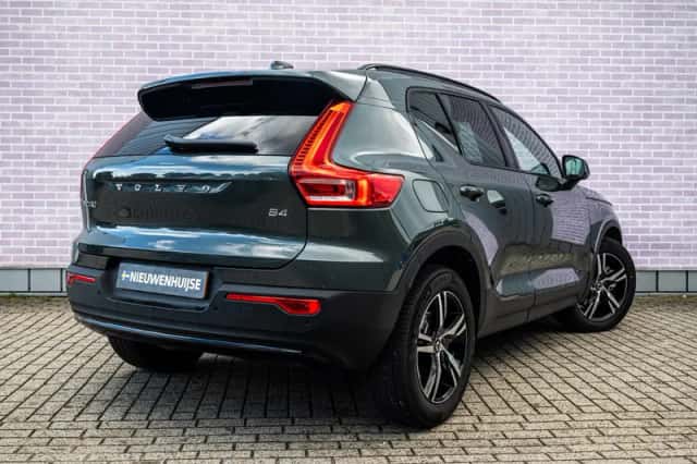 Volvo XC40 (2026) thumbnail 2