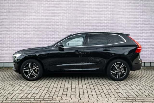 Volvo XC60 (2019) thumbnail 4