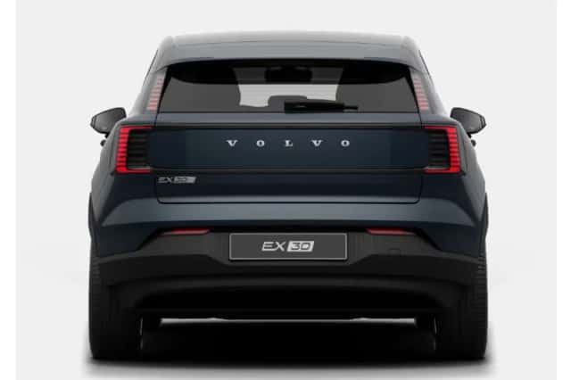 Volvo EX30 (2026) thumbnail 3